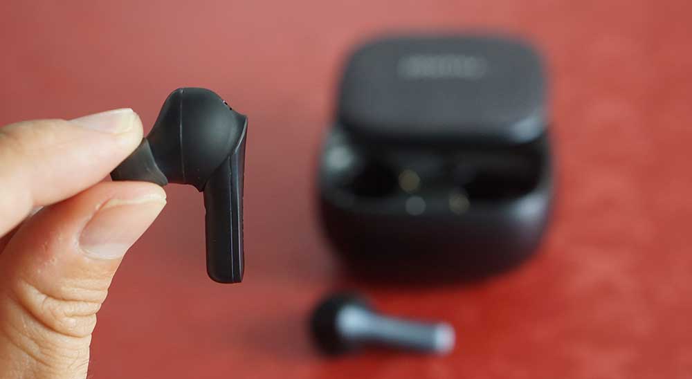 Let The Wireless Earphone Competition Start with PaMu Slide